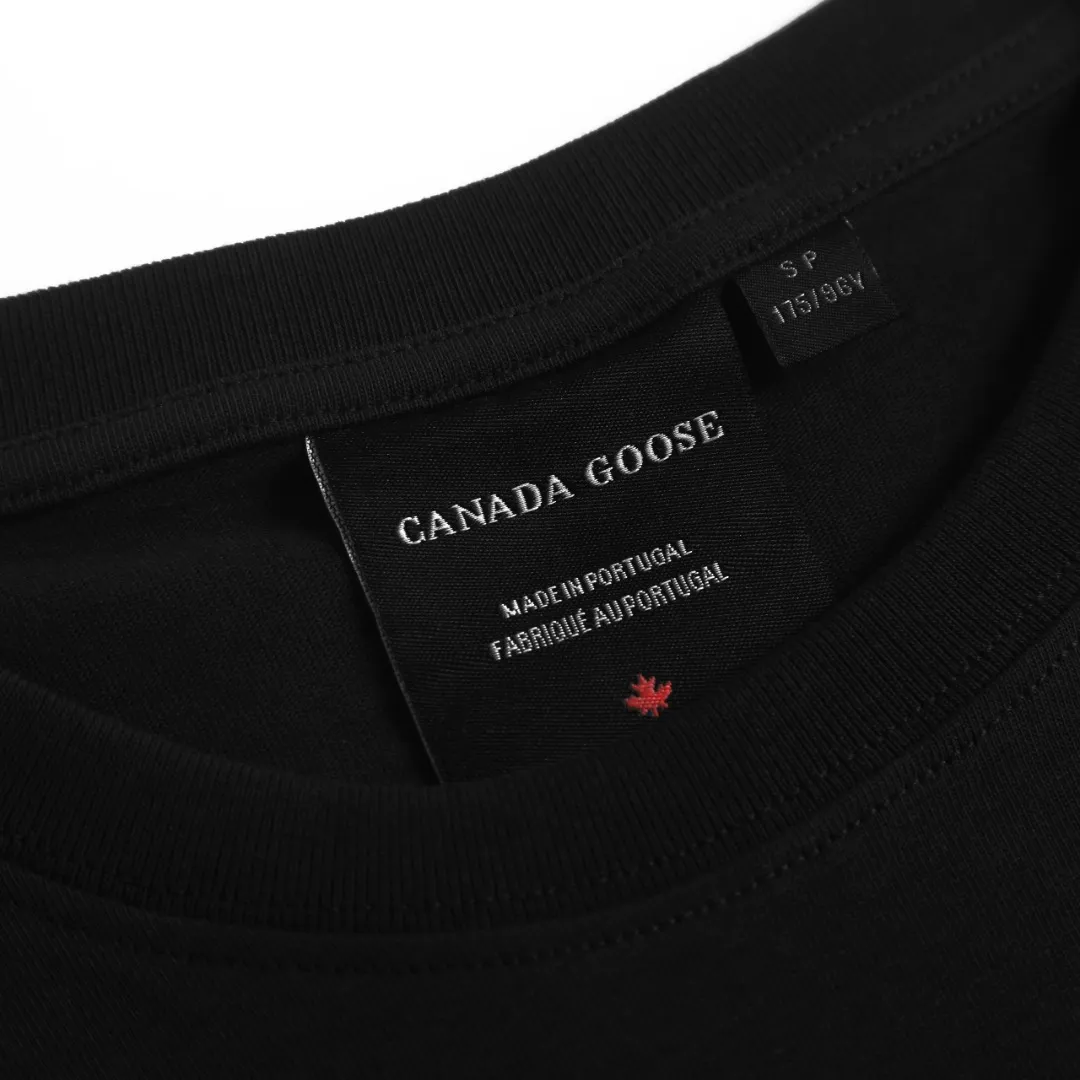 ： ， ， ， Breathable ， ， ， 、 ， ， ， ， 。 ： ， （ ）， ， ， ； ， Wear-Resistant ， 、 。 1： ， ， ， 、 ， 。 2： 、 ， ， 、 。 ： Size:S M L XL ：D